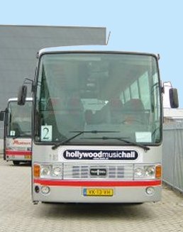 laden van busfront.jpg